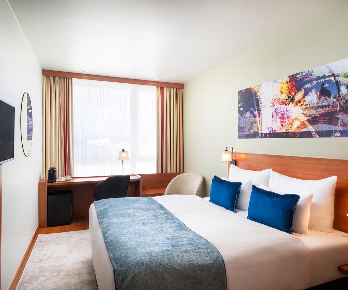 Leonardo Hotel Salzburg Airport Вальс Экстерьер фото
