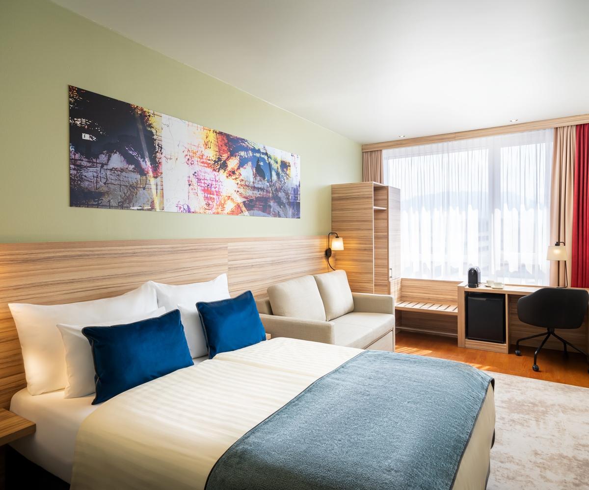 Leonardo Hotel Salzburg Airport Вальс Экстерьер фото