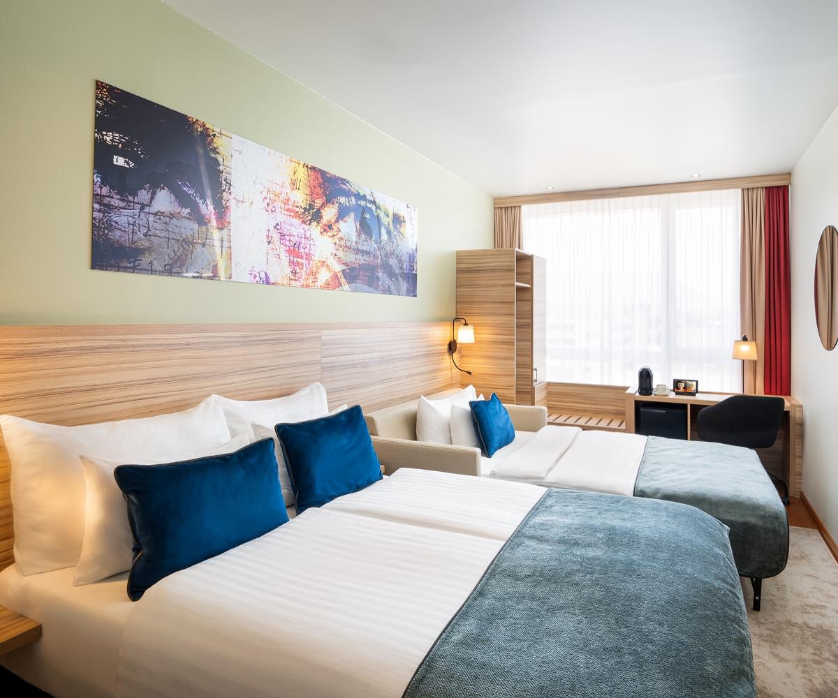 Leonardo Hotel Salzburg Airport Вальс Экстерьер фото